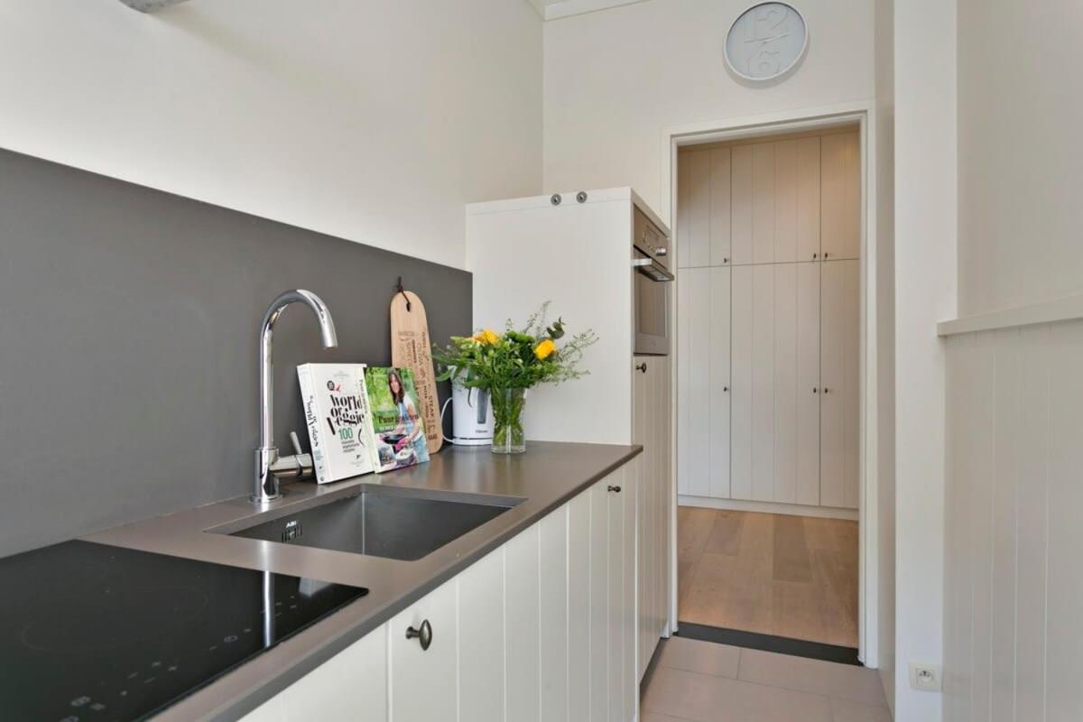 Huswell - Stylish Apartment At The Zeedijk Of Knokke 外观 照片